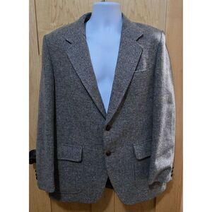 Vintage Kupp Mens Wool Blazer With Two-Button Closure & Pockets